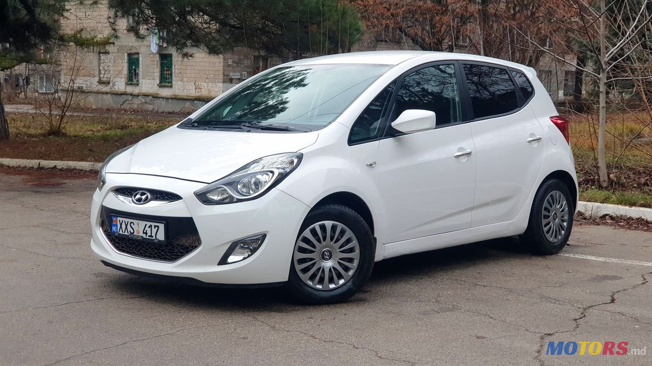 2012' Hyundai Ix20 photo #2