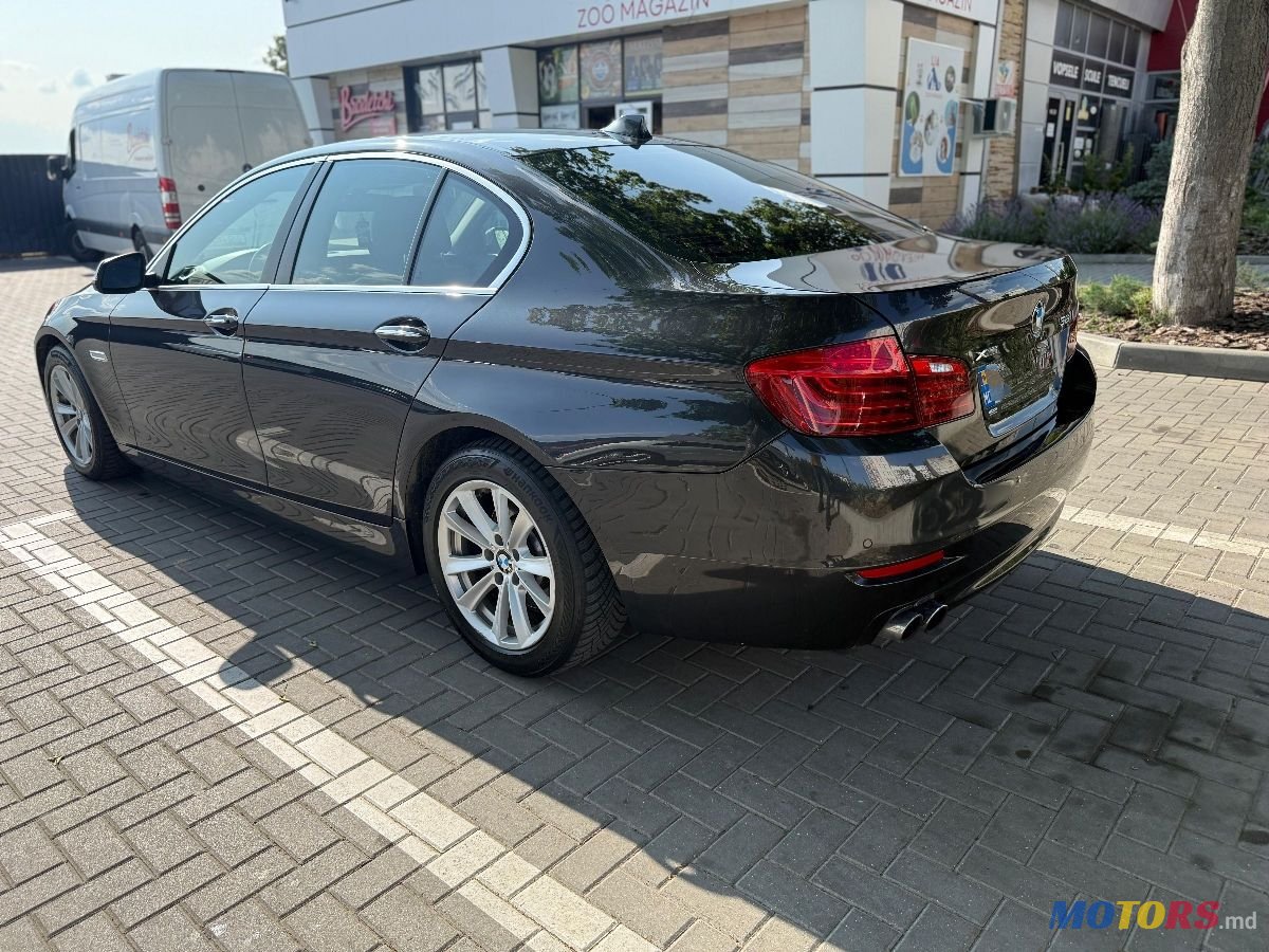 2014' BMW 5 Series photo #3