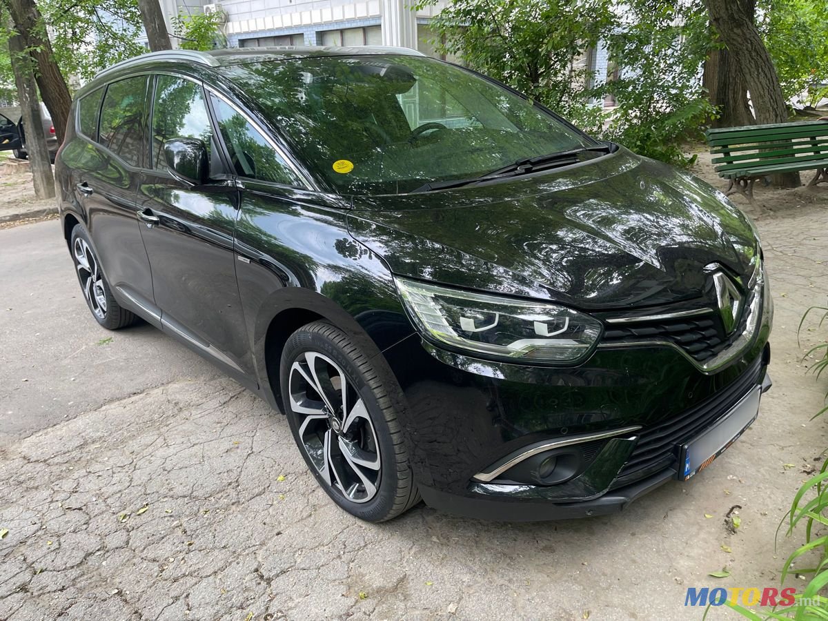2017' Renault Grand Scenic photo #1