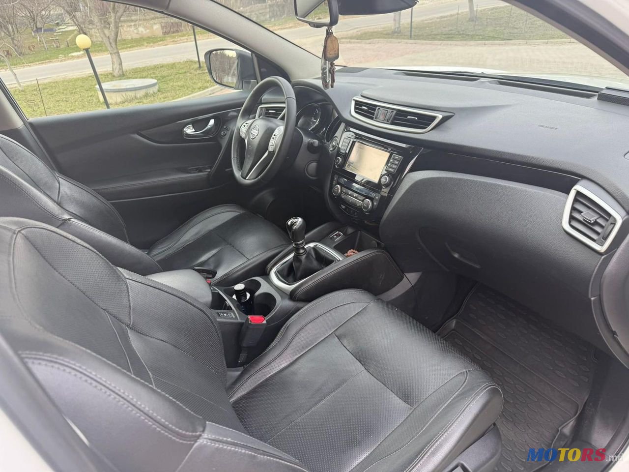 2015' Nissan Qashqai photo #6
