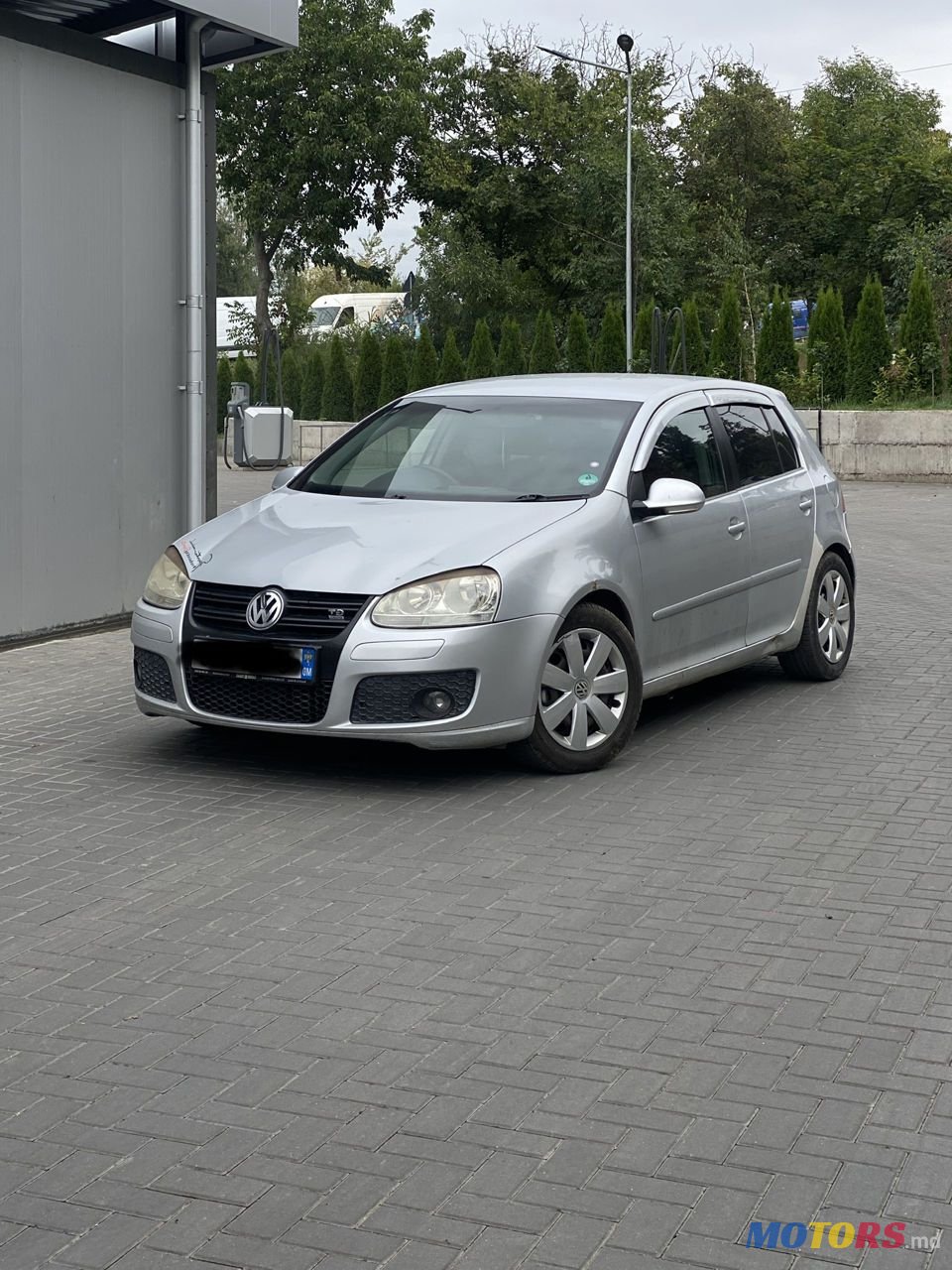 2005' Volkswagen Golf photo #2