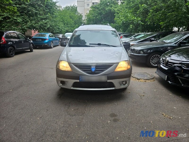 2007' Dacia Logan photo #1
