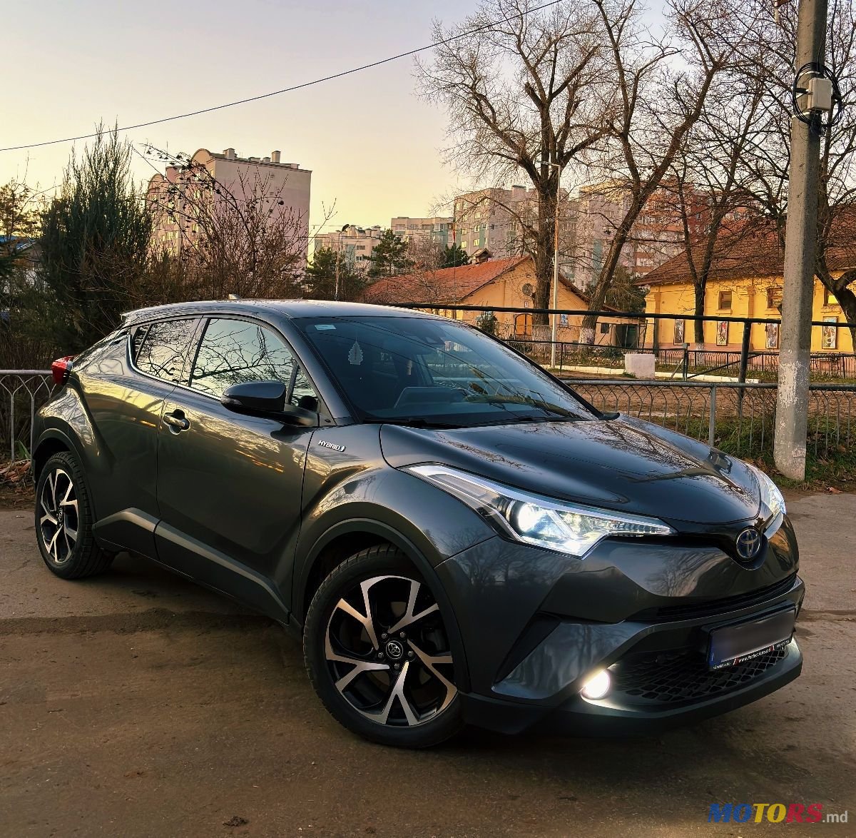 2018' Toyota C-HR photo #3