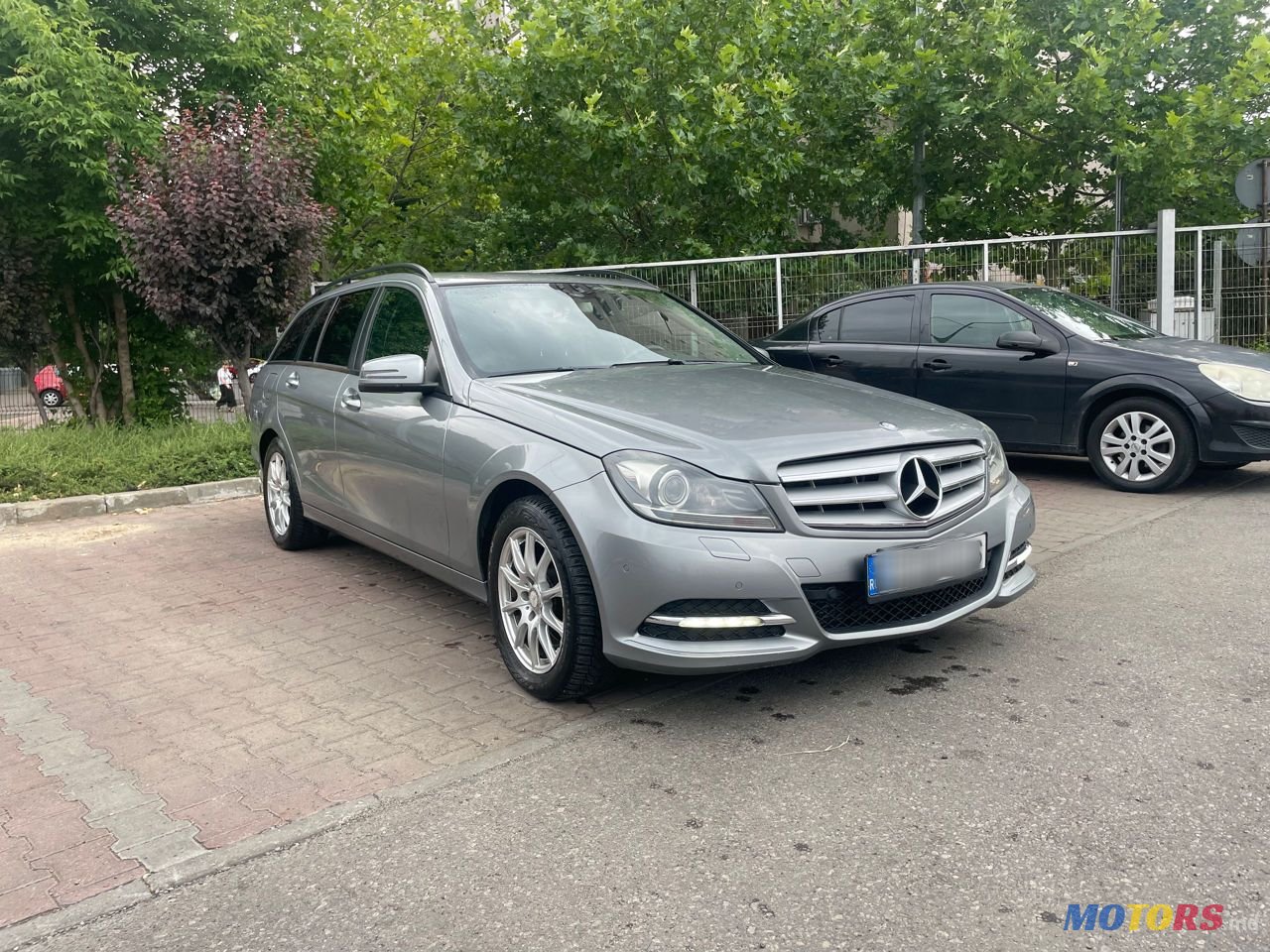 2013' Mercedes-Benz C-Class photo #1