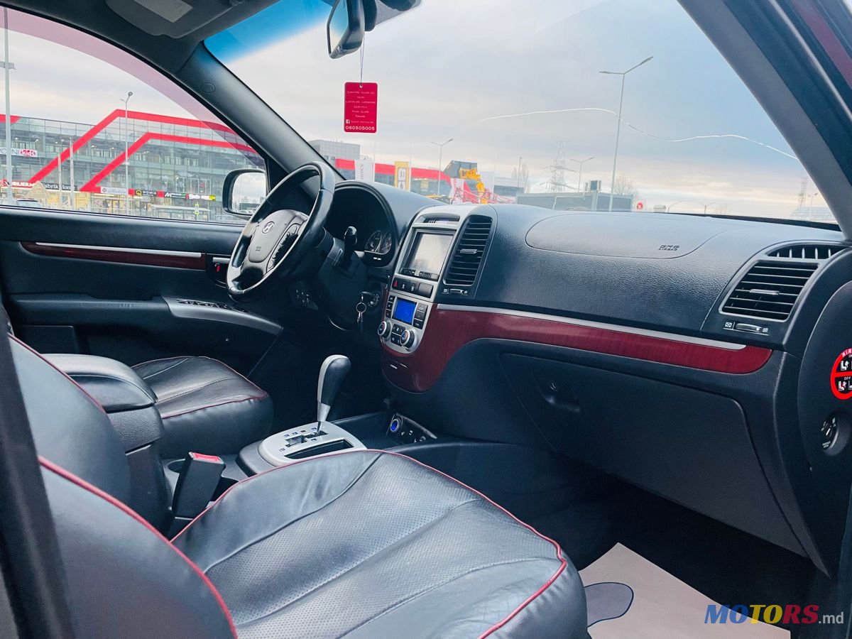 2007' Hyundai Santa Fe photo #6