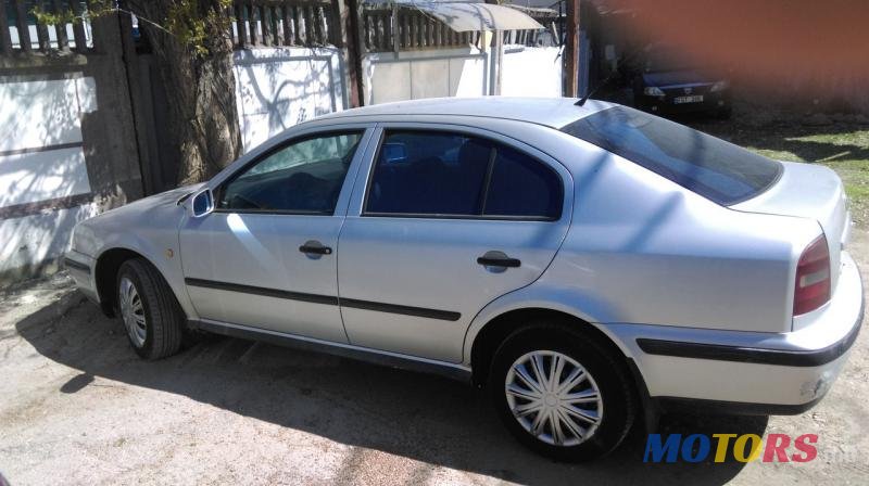 1999' Skoda Octavia photo #1
