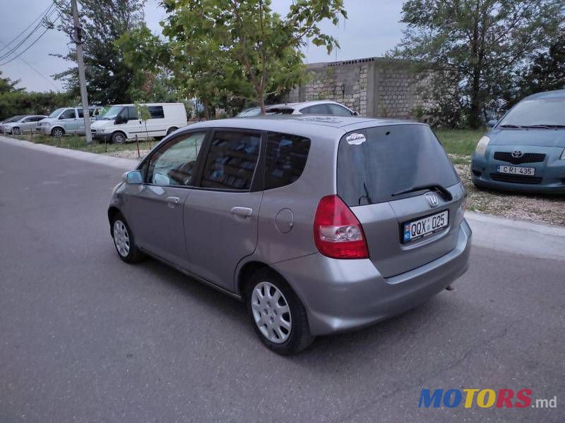 2005' Honda Jazz photo #4
