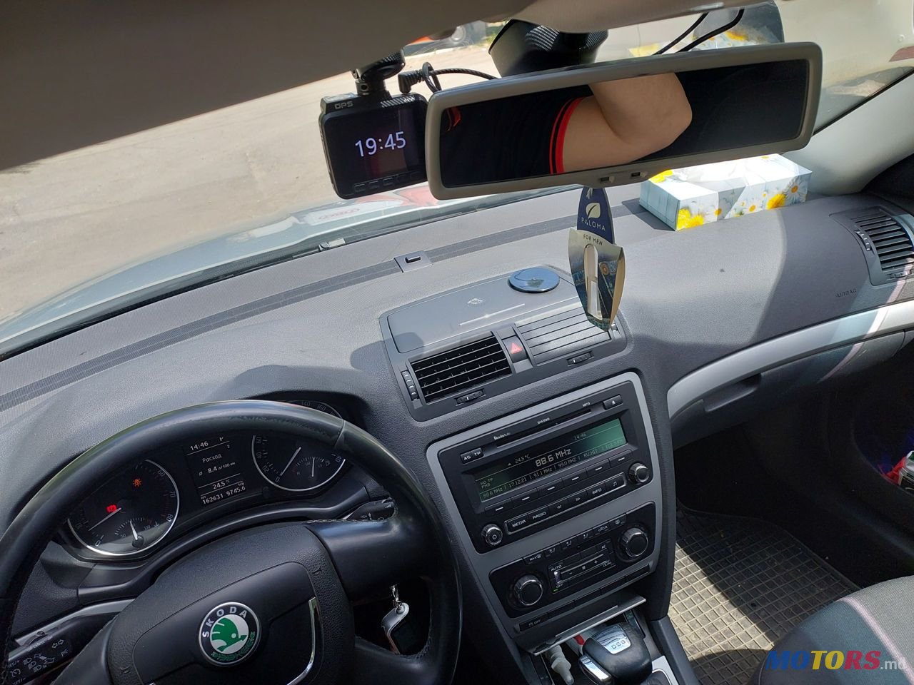 2012' Skoda Octavia photo #6