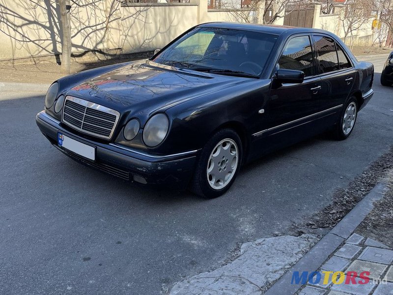 1998' Mercedes-Benz E Класс photo #1