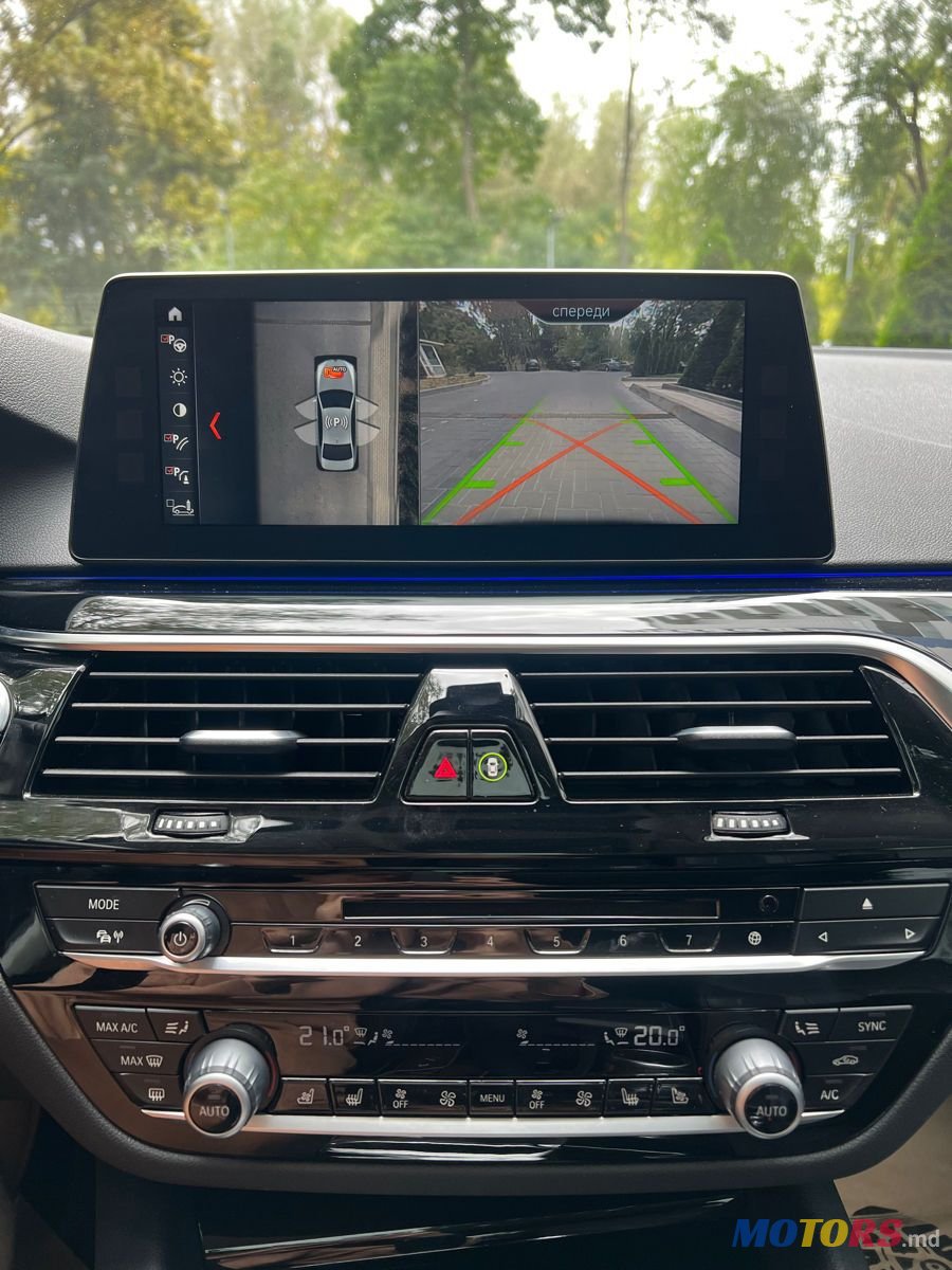 2018' BMW 5 Series photo #5