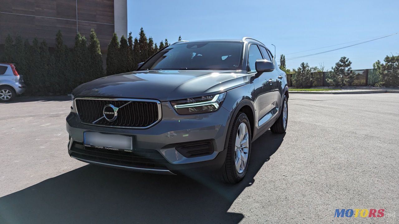 2019' Volvo XC40 photo #1