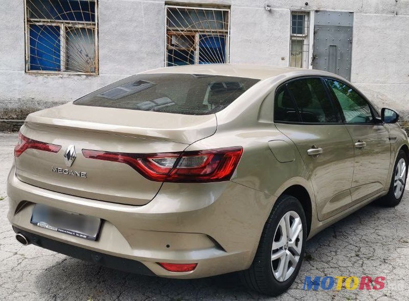 2019' Renault Megane photo #4