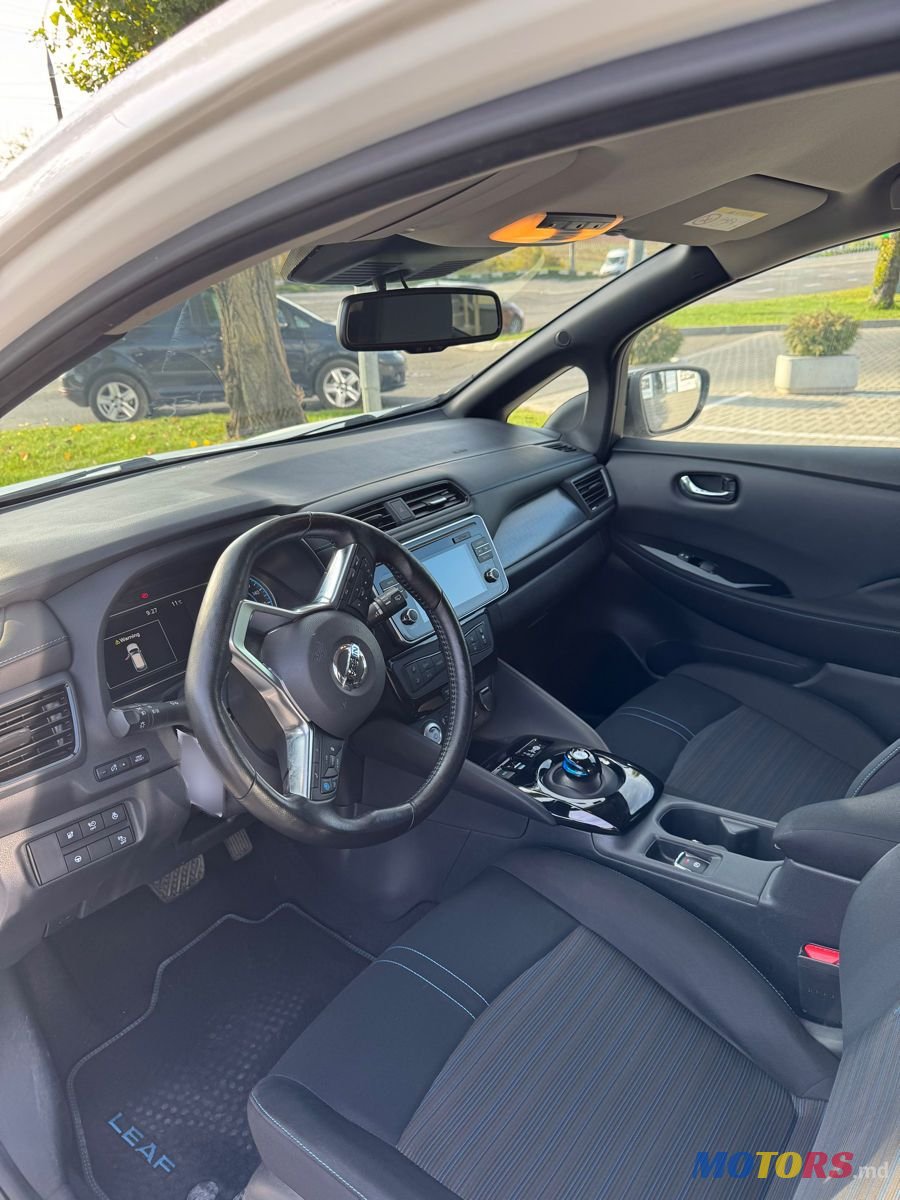 2019' Nissan Leaf photo #6