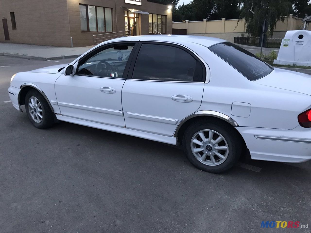 2002' Hyundai Sonata photo #4