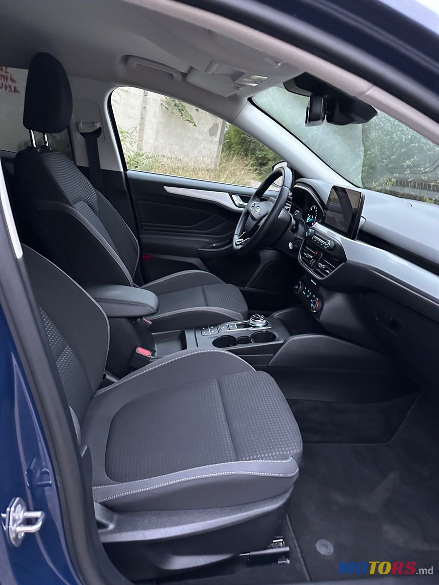 2019' Ford Focus photo #3