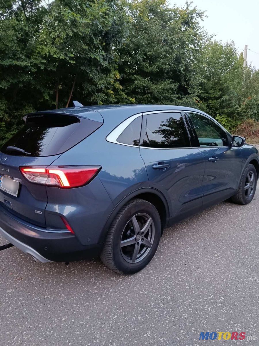 2020' Ford Kuga photo #3