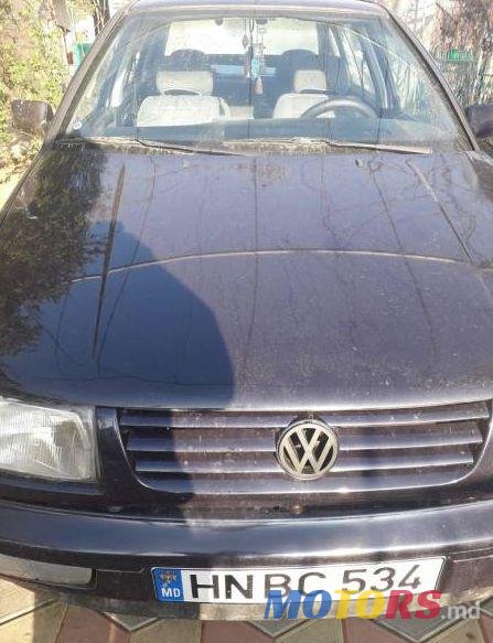 1993' Volkswagen Vento photo #1