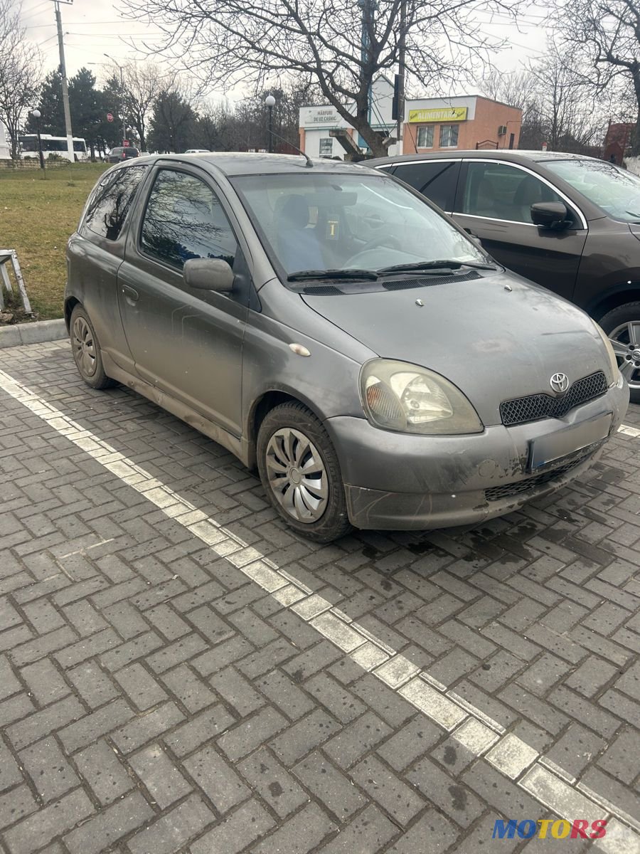 2000' Toyota Yaris photo #1