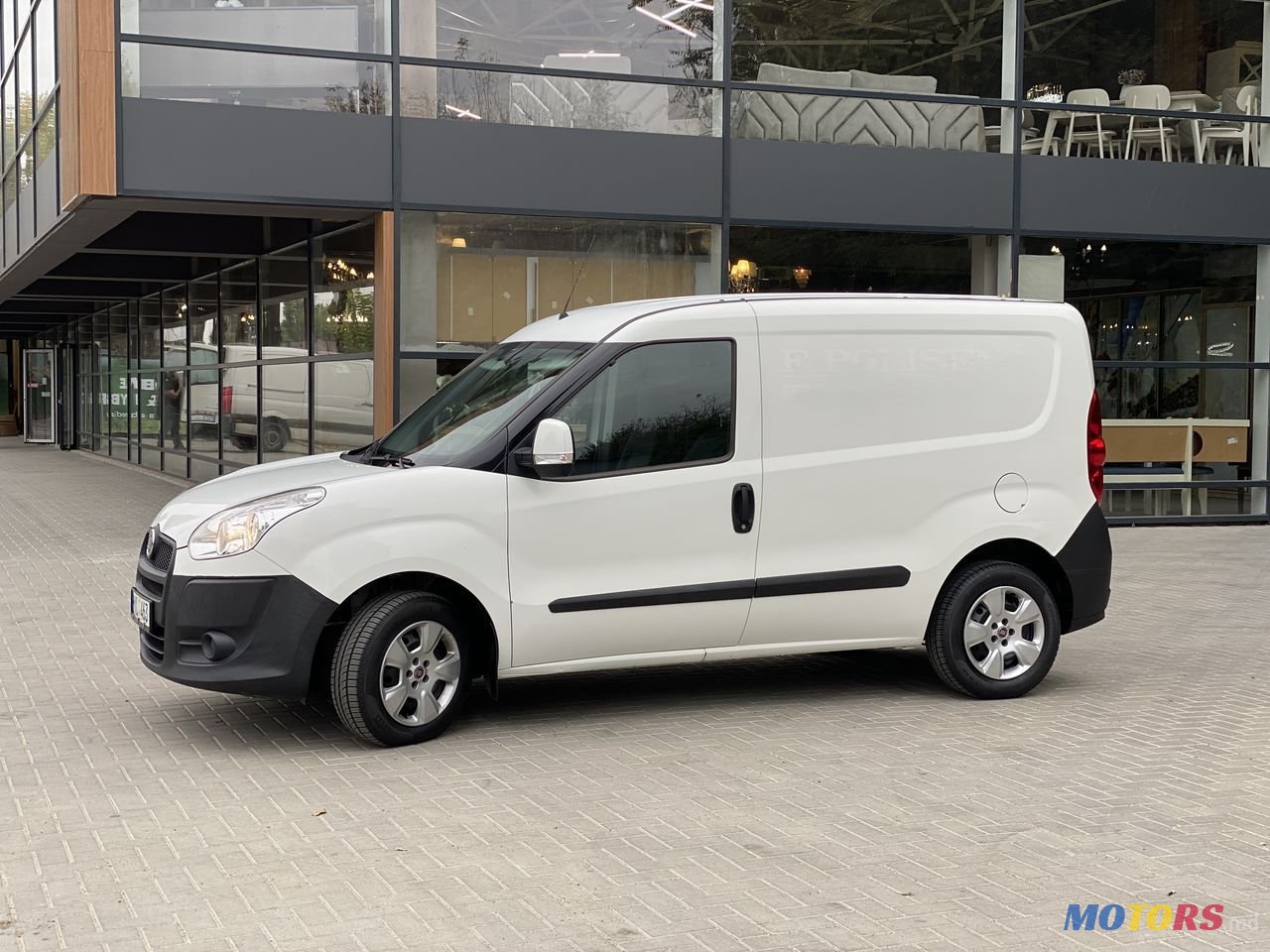 2013' Fiat Doblo photo #4