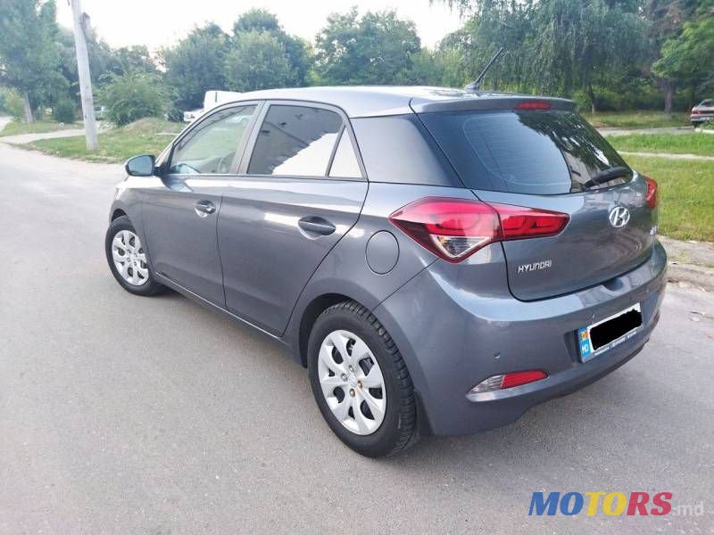 2017' Hyundai i20 photo #4