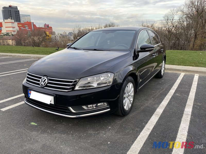 2014' Volkswagen Passat photo #1