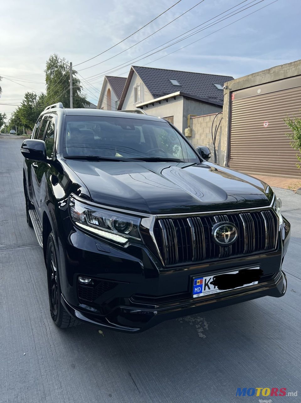 2021' Toyota Land Cruiser Prado photo #2