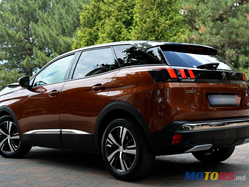 2019' Peugeot 3008 photo #2