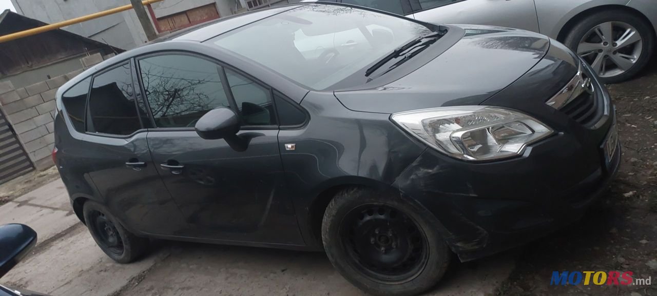 2012' Opel Meriva photo #2