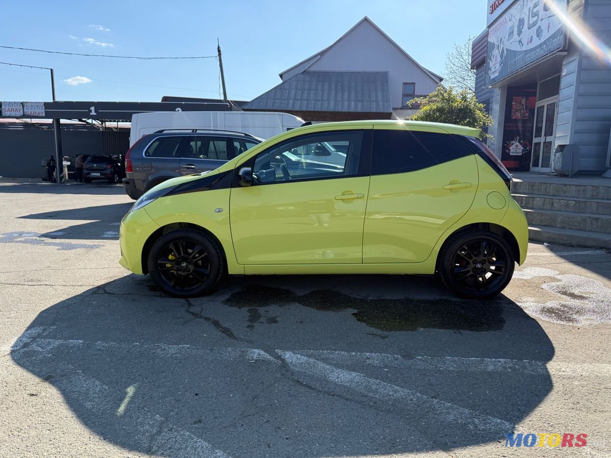 2016' Toyota Aygo photo #4