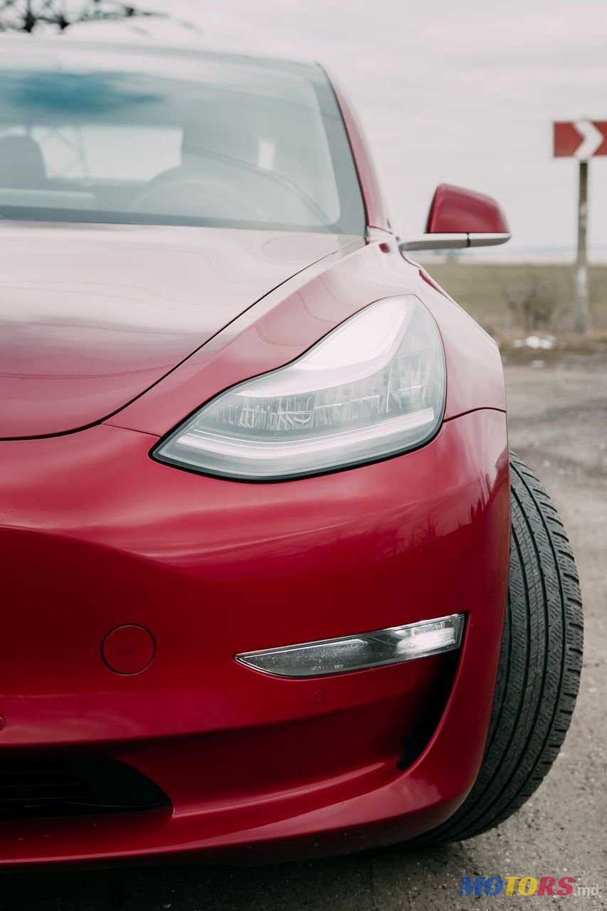 2018' Tesla Model 3 photo #4