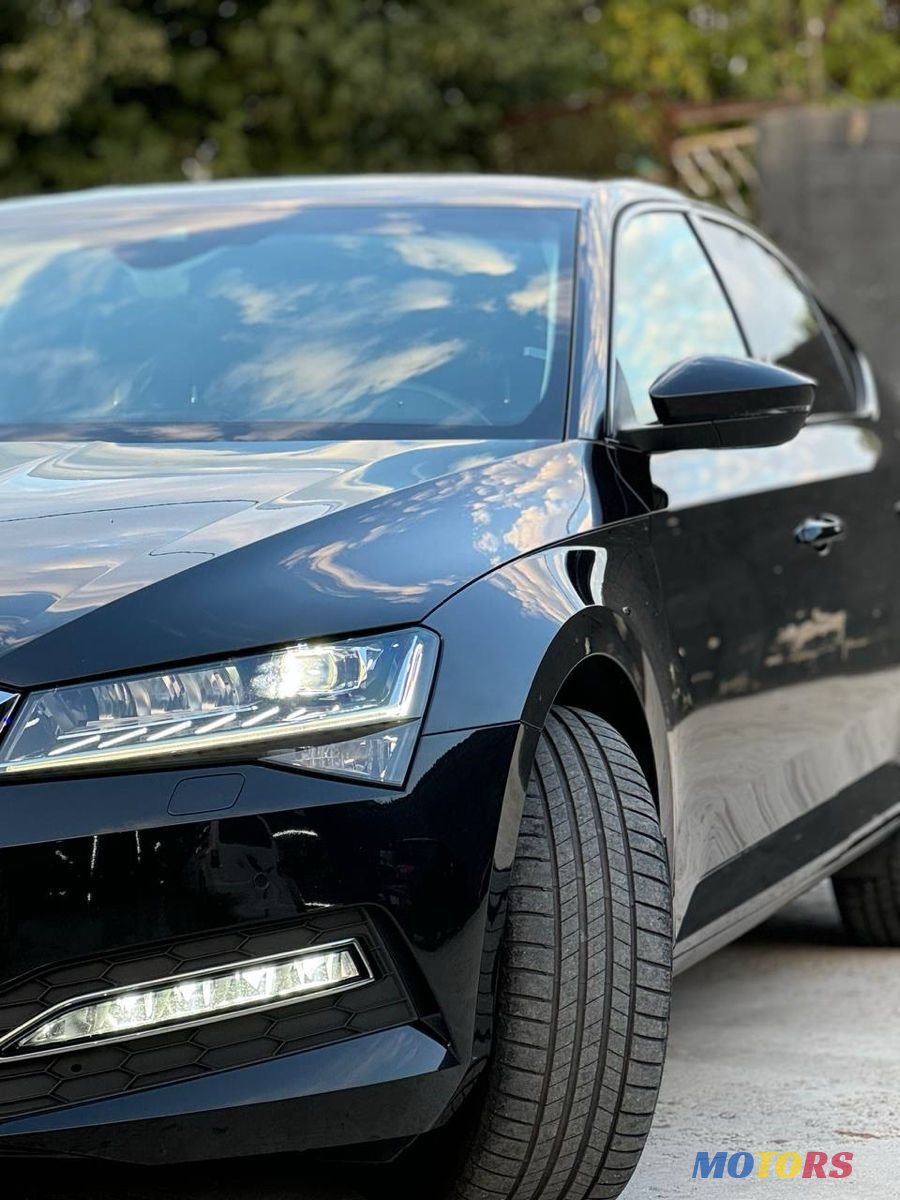 2023' Skoda Superb photo #2