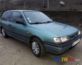 1993' Nissan Sunny photo #1