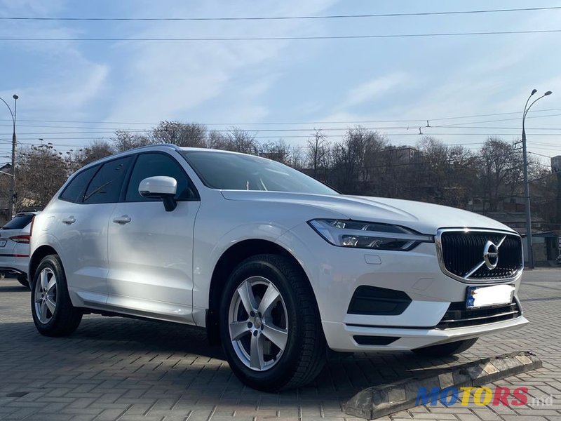 2019' Volvo XC60 photo #1