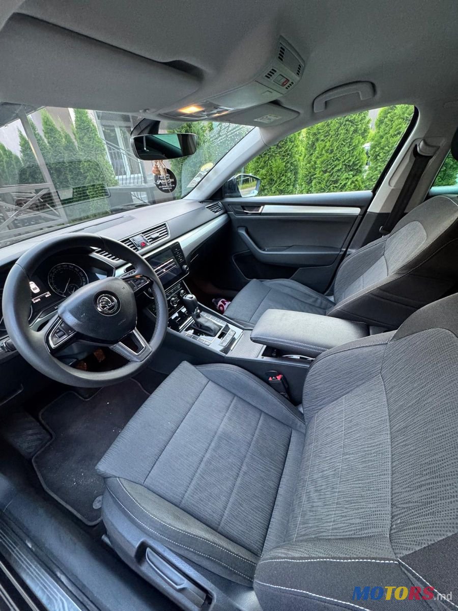 2017' Skoda Superb photo #4