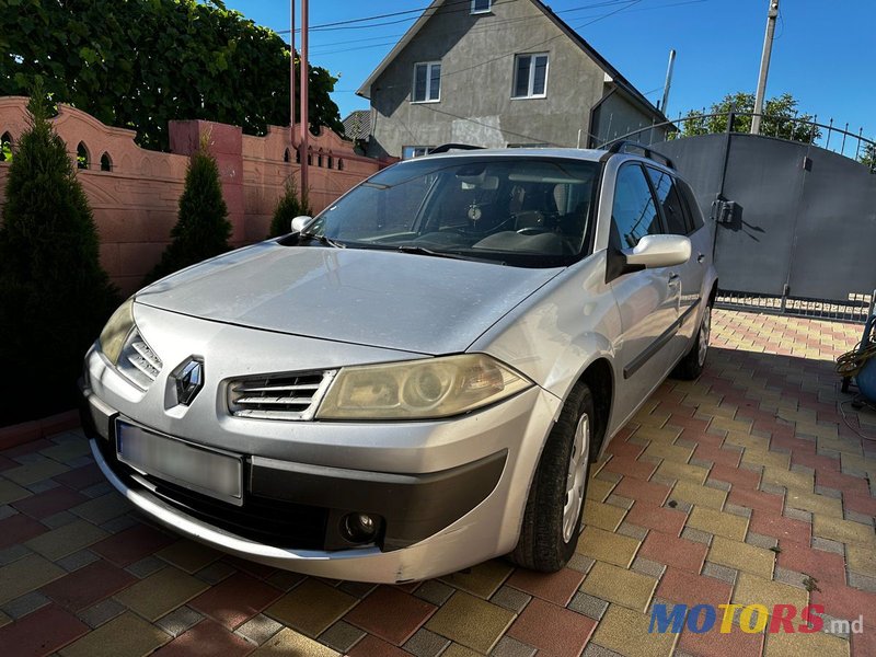 2007' Renault Megane photo #2