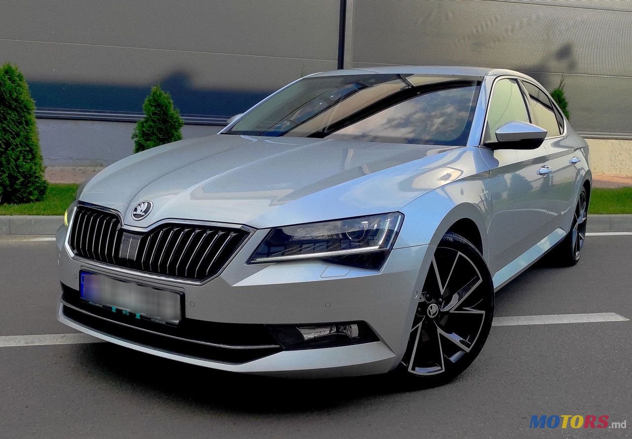 2018' Skoda Superb photo #1