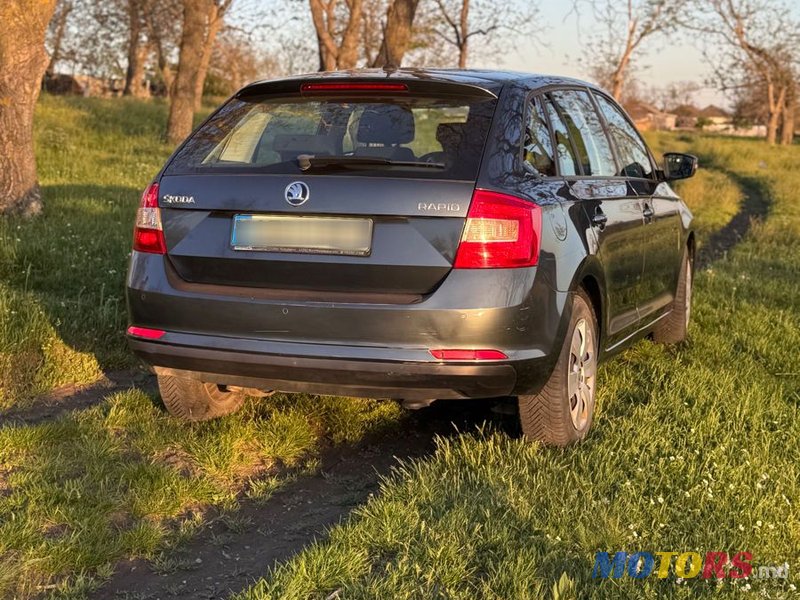 2015' Skoda Rapid photo #6
