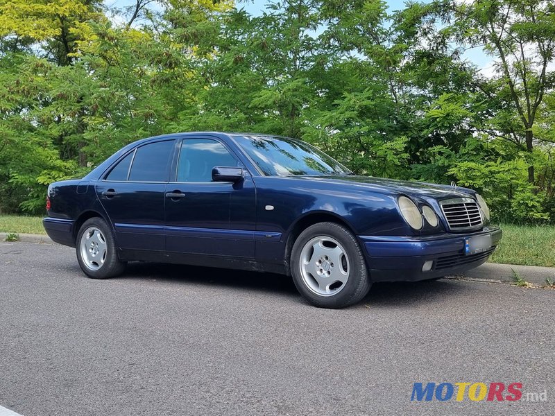 1996' Mercedes-Benz E Класс photo #1