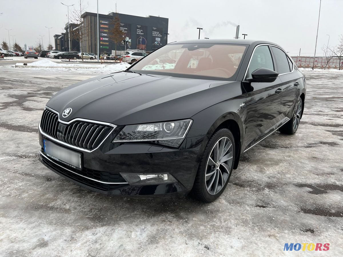 2019' Skoda Superb photo #1