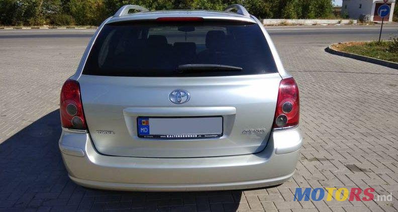 2006' Toyota Avensis photo #1