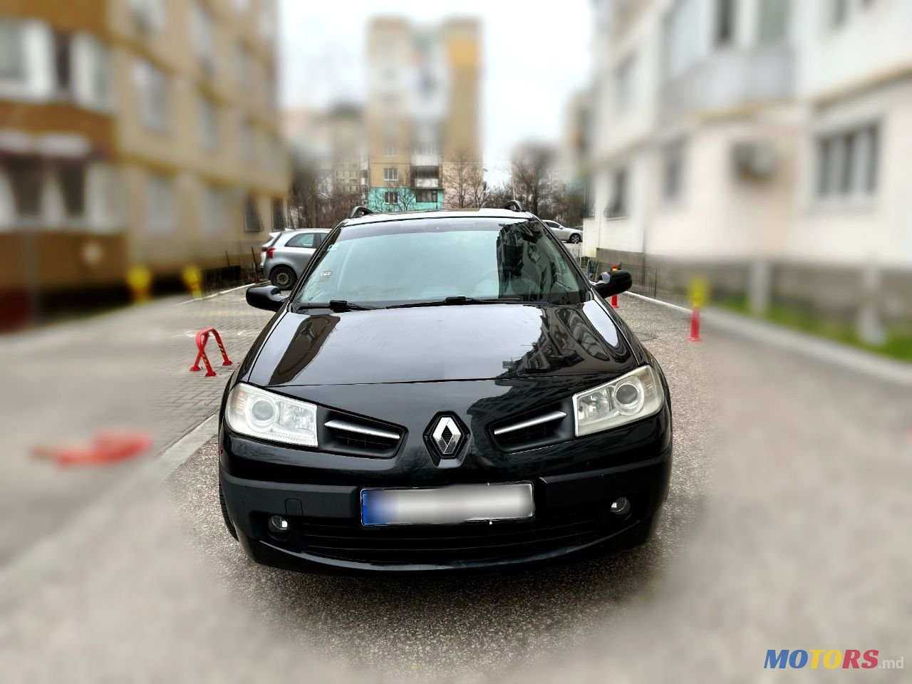 2008' Renault Megane photo #1
