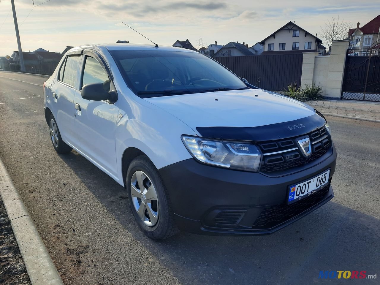 2017' Dacia Logan photo #2