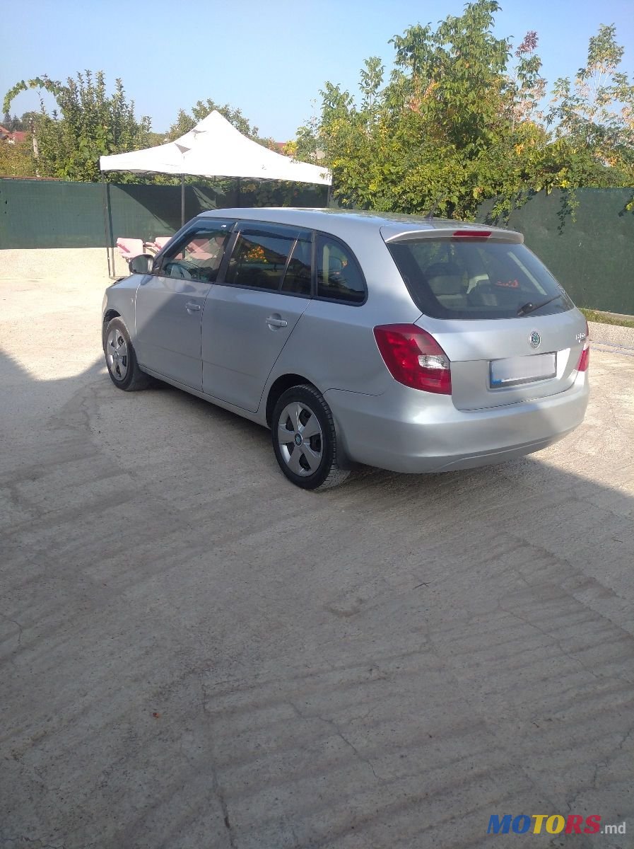2008' Skoda Fabia photo #1