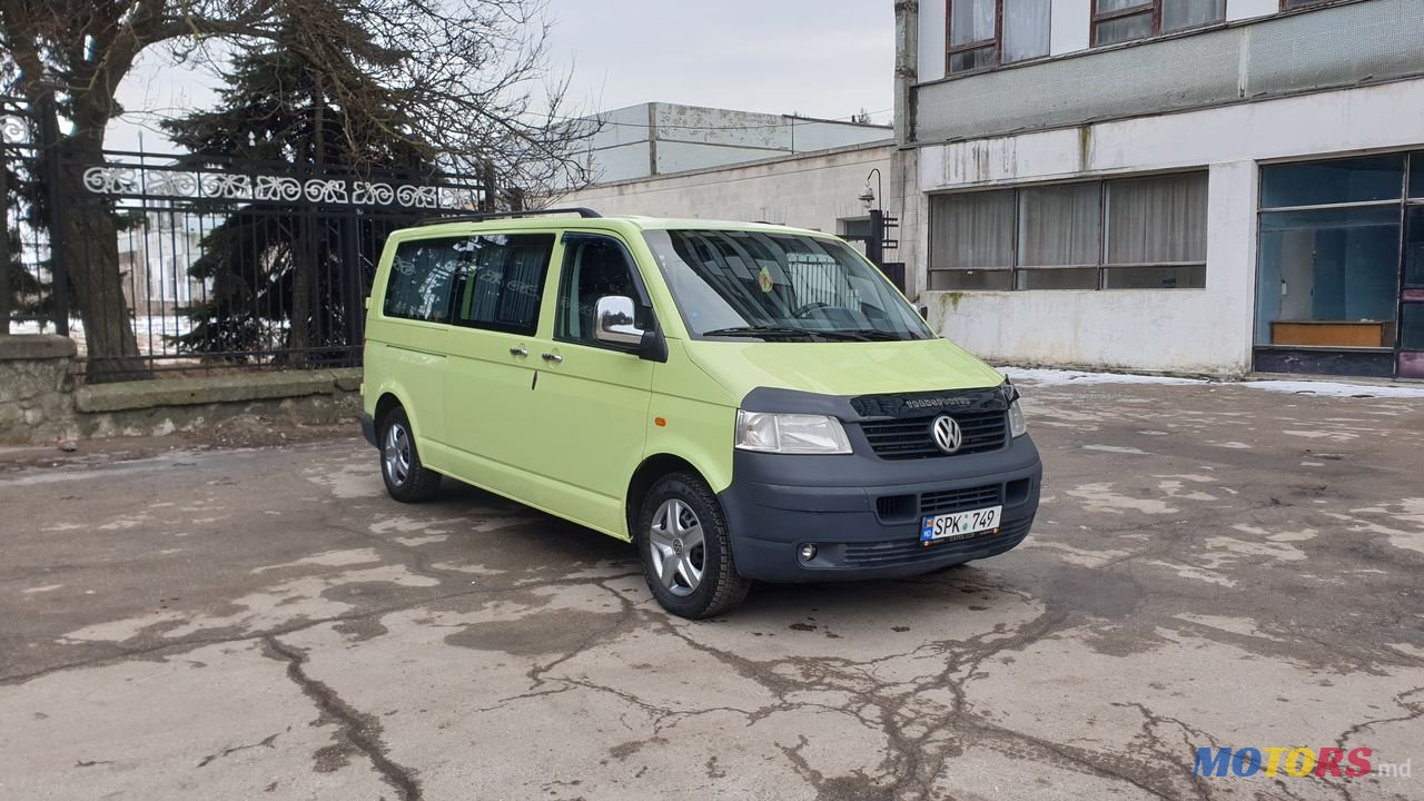2006' Volkswagen Transporter photo #1