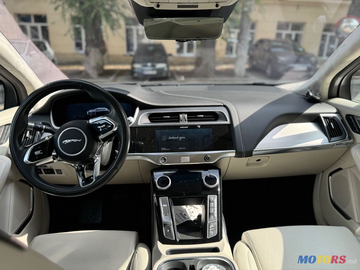 2020' Jaguar I-Pace photo #5