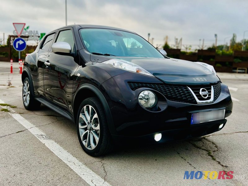 2012' Nissan Juke photo #2