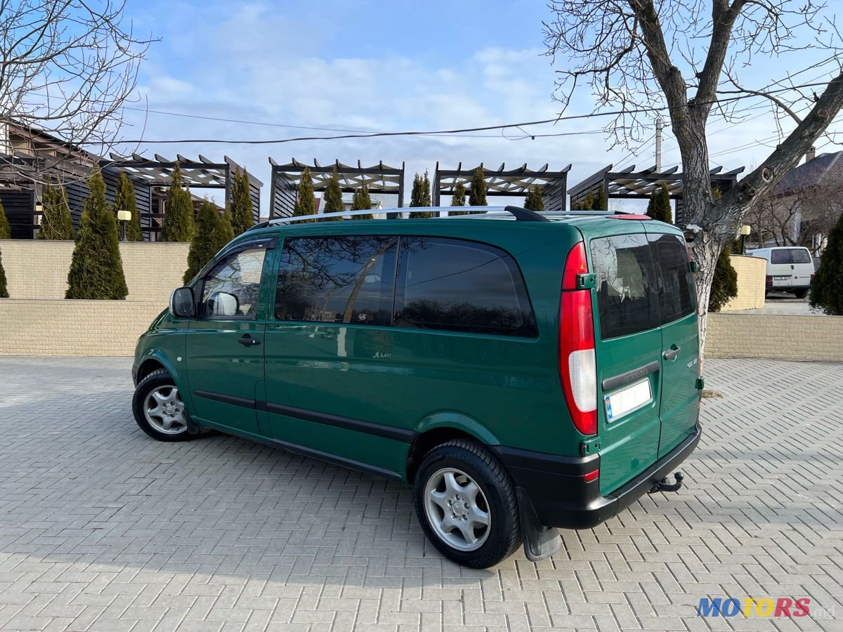 2004' Mercedes-Benz Vito photo #2