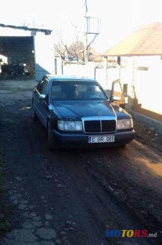 1995' Mercedes-Benz 124 photo #1