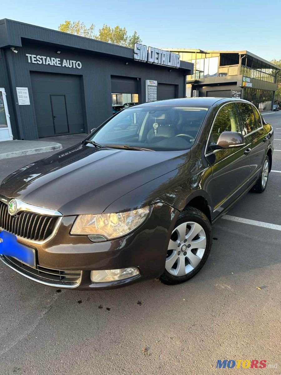 2010' Skoda Superb photo #2