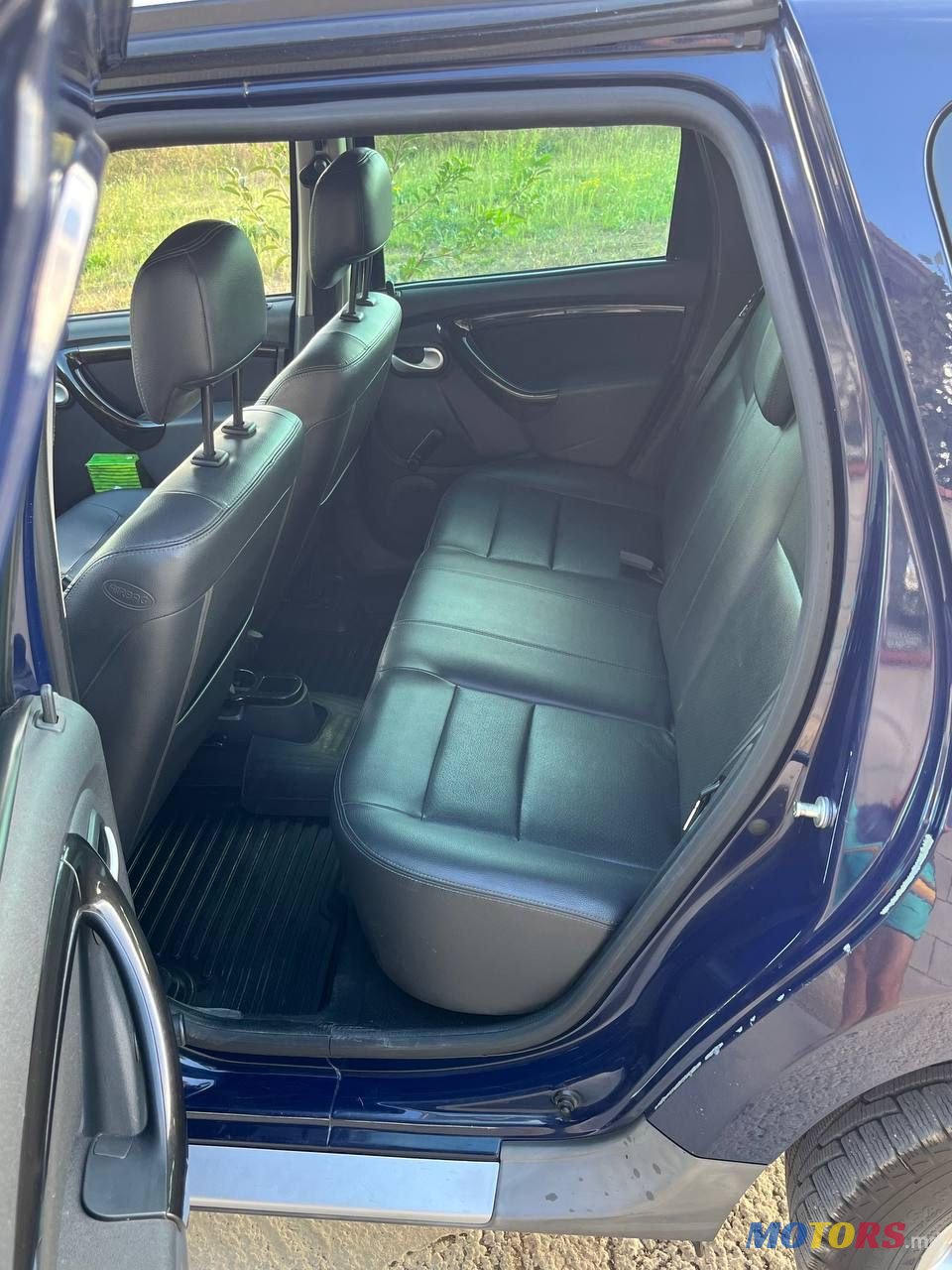 2011' Dacia Duster photo #5